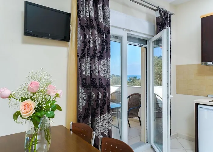 Ilias 크리시 아모우디아