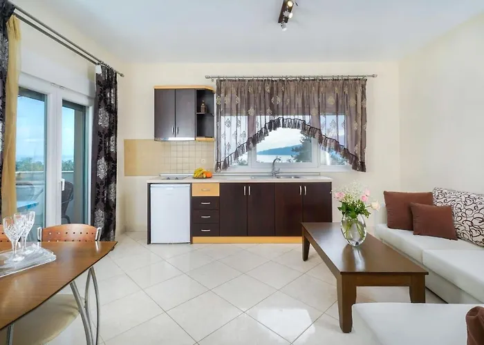 Ilias 아파트호텔 크리시 아모우디아