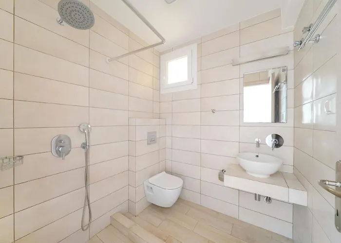 Ilias 크리시 아모우디아