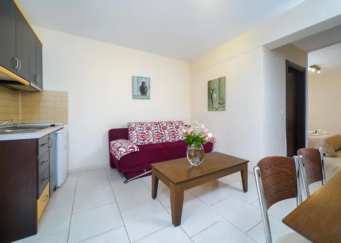 Ilias Aparthotel Chrysi Ammoudia