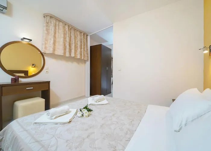 Ilias 아파트호텔