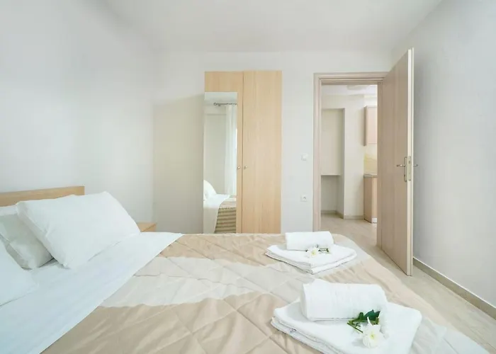 아파트호텔 Ilias 3*